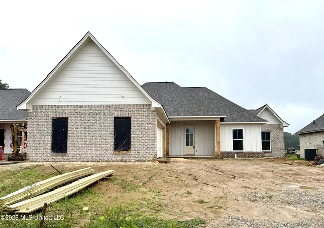 Homes for sale in Florence, MS | 302 Tremont Dr, Florence, MS 39073 | MLS# 4143539
