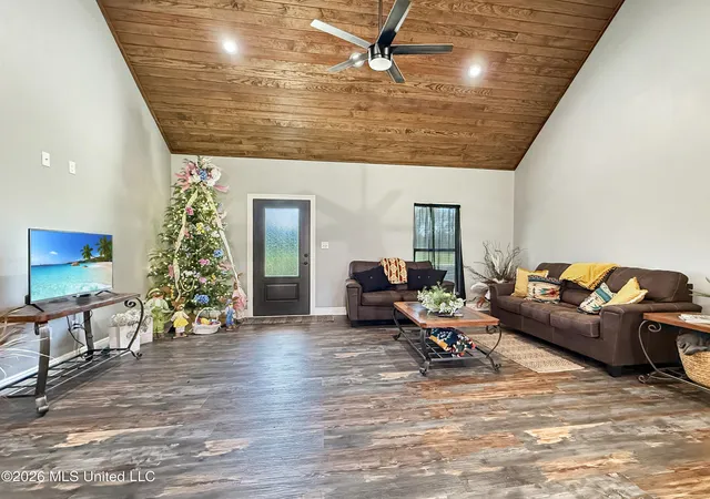 Photo 4 of Single family home for sale at 6992 N Highway 43, Poplarville, MS 39470 | MLS# 4143619 | Listing updated on 2026-03-30