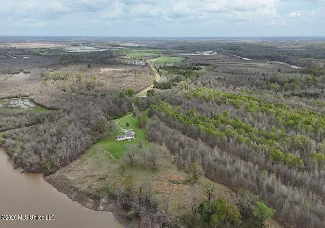 Homes for sale in Wisner, LA | 954 Jones Landing Rd, Wisner, LA 71243 | MLS# 4143429