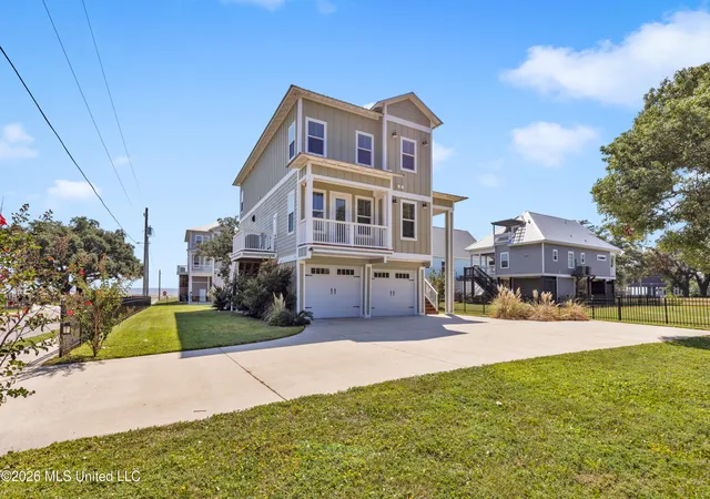 2nd image of 119 Jefferson Davis Ave, Biloxi, MS 39530 | MLS# 4144801