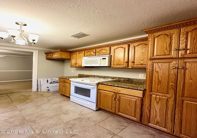 5th image of 901 Sunfish St, Pascagoula, MS 39581 | MLS# 4144205