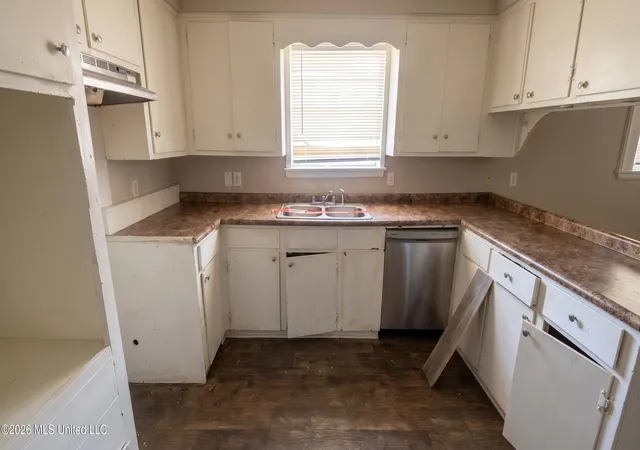 Photo 2 of Single family home for sale at 1163 Marble St, Jackson, MS 39212 | MLS# 4144159 | Listing updated on 2026-10-05