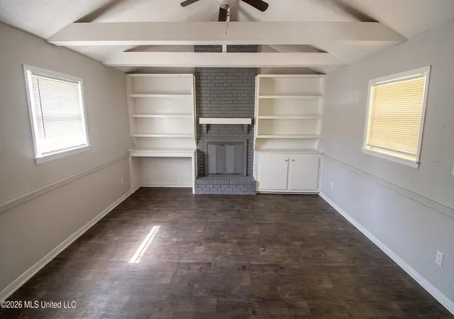 Photo 3 of Single family home for sale at 1163 Marble St, Jackson, MS 39212 | MLS# 4144159 | Listing updated on 2026-10-05