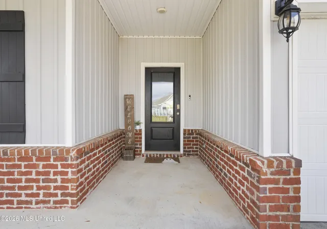 Photo 3 of Sale Pending at 9556 Mallette Dr, Biloxi, MS 39532 | MLS# 4143726 | Listing updated on 2026-07-14