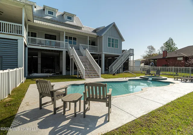Homes for sale in Biloxi, MS | 10565 Shorecrest Rd, Biloxi, MS 39532 | MLS# 4143591