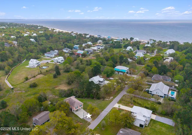 Homes for sale in Waveland, MS | 120 Mollere Dr, Waveland, MS 39576 | MLS# 4144172