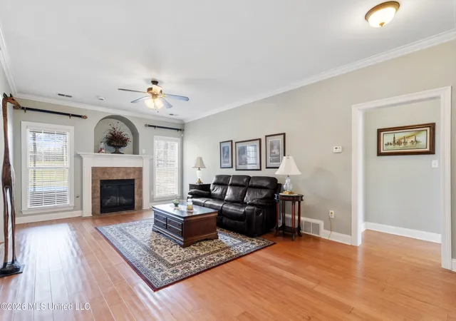Photo 4 of Single family home for sale at 2180 Belmarie Dr, Southaven, MS 38672 | MLS# 4143759 | Listing updated on 2026-09-17