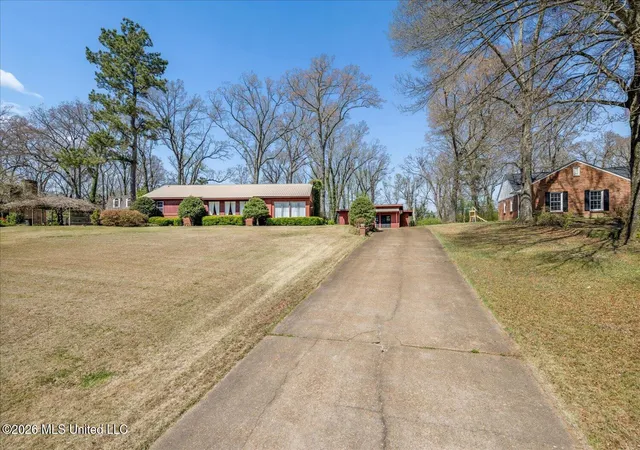 Homes for sale in Holly Springs, MS | 560 Woodland Hts, Holly Springs, MS 38635 | MLS# 4144012