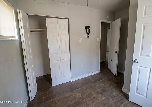 Photo 4 of Single family home for sale at 3129 Lakewood Dr, Jackson, MS 39212 | MLS# 4144192 | Listing updated on 2026-10-14