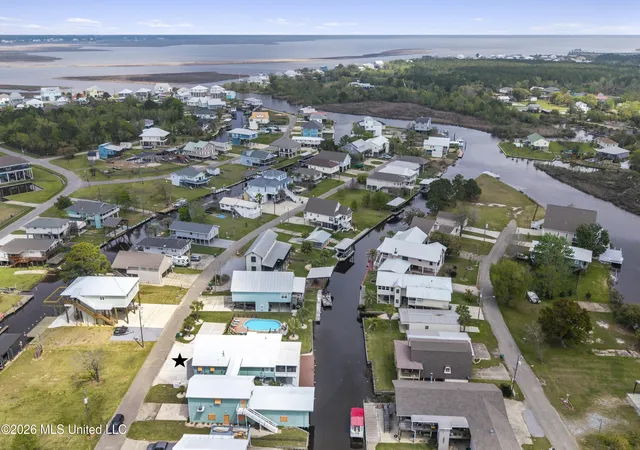 3rd image of 842 Deer Dr, Bay Saint Louis, MS 39520 | MLS# 4143881