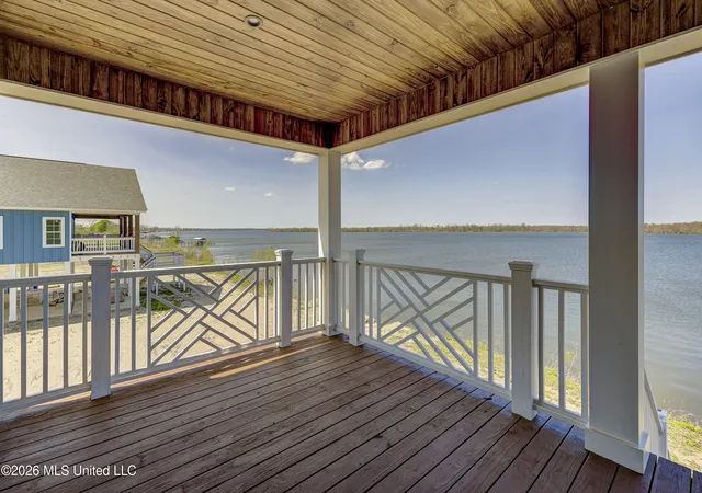 3rd image of 2410 Eagle Lake Shore Rd, Vicksburg, MS 39183 | MLS# 4143731