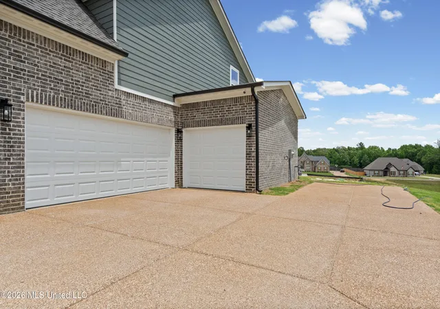 Photo 3 of Single family home for sale at 3168 Cypress Run Cvs, Olive Branch, MS 38654 | MLS# 4143751 | Listing updated on 2026-09-04