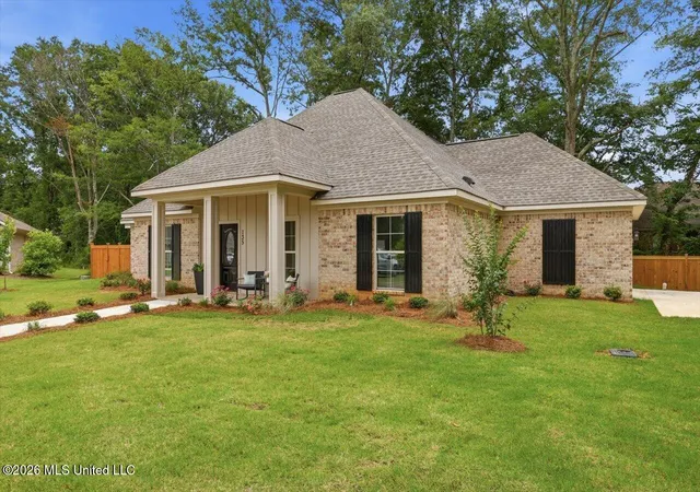 3rd image of 135 Shiloh Parkway Dr, Brandon, MS 39042 | MLS# 4144296