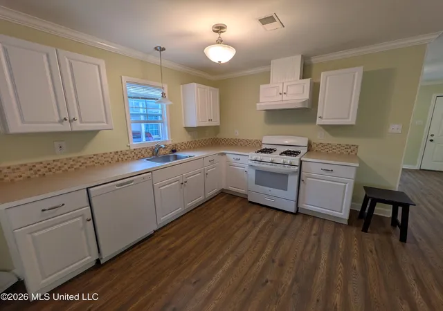 5th image of 1253 24Th St, Gulfport, MS 39501 | MLS# 4153327