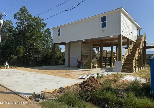 Homes for sale in Bay Saint Louis, MS | 4033 Cardinal St, Bay Saint Louis, MS 39520 | MLS# 4144055
