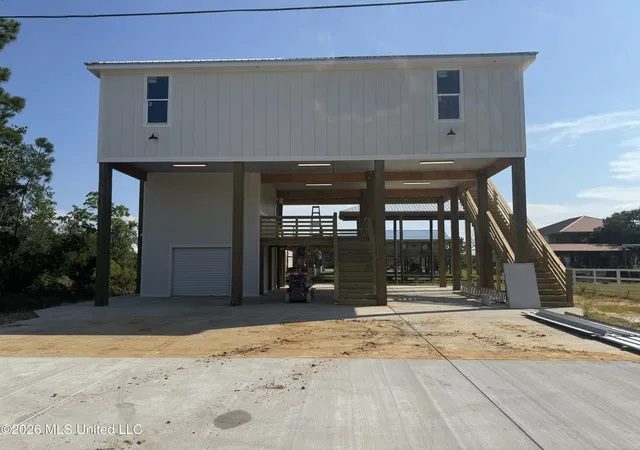 Homes for sale in Bay Saint Louis, MS | 4033 Cardinal St, Bay Saint Louis, MS 39520 | MLS# 4144055