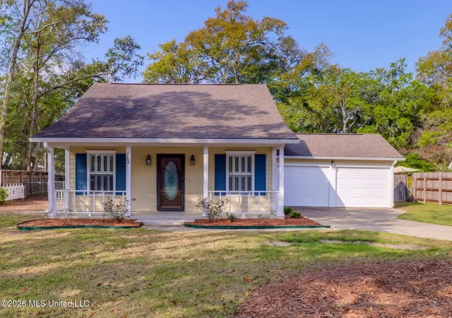 Homes for sale in Long Beach, MS | 102 S Wright Ave, Long Beach, MS 39560 | MLS# 4144176