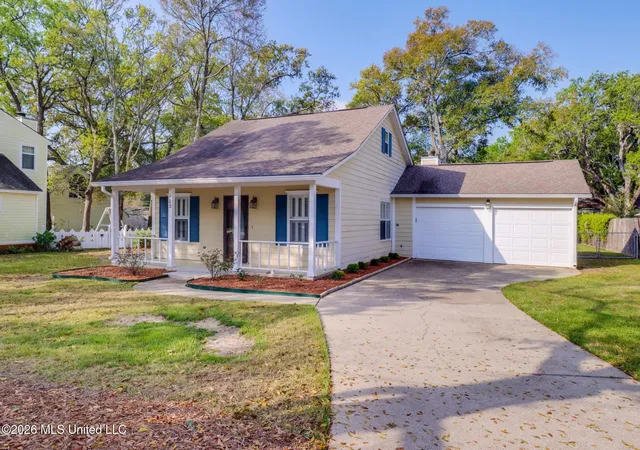 Homes for sale in Long Beach, MS | 102 S Wright Ave, Long Beach, MS 39560 | MLS# 4144176