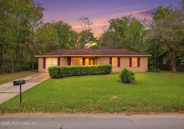 Homes for sale in D'iberville, MS | 103 Forest Dr, D'iberville, MS 39540 | MLS# 4144271