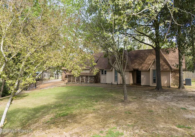 Homes for sale in Yazoo City, MS | 661 Dogwood Dr, Yazoo City, MS 39194 | MLS# 4144344