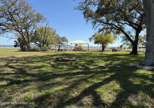 2nd image of 121 Acacia Ave, Biloxi, MS 39530 | MLS# 4144291