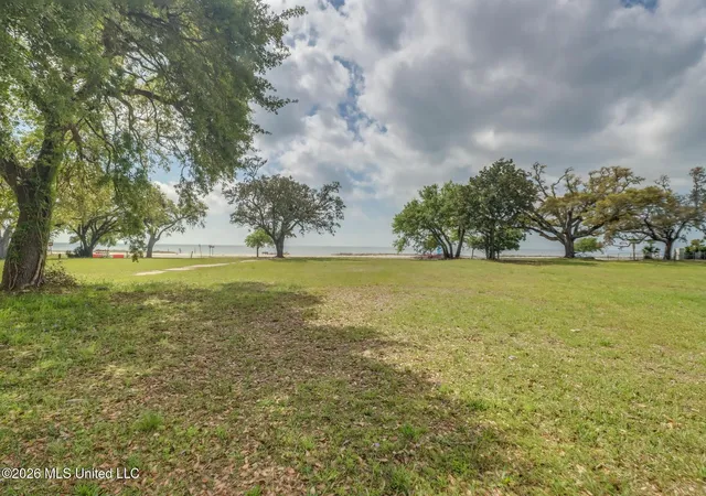 Photo 2 of Land for sale at 660 E Beach Blvd, Gulfport, MS 39501 | MLS# 4144328 | Listing updated on 2026-04-01