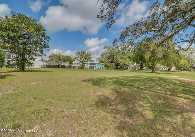 Photo 4 of Land for sale at 660 E Beach Blvd, Gulfport, MS 39501 | MLS# 4144328 | Listing updated on 2026-04-01