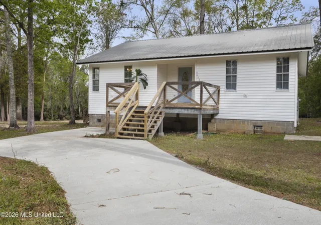Homes for sale in Moss Point, MS | 3401 Goldenrod Ave, Moss Point, MS 39562 | MLS# 4144347