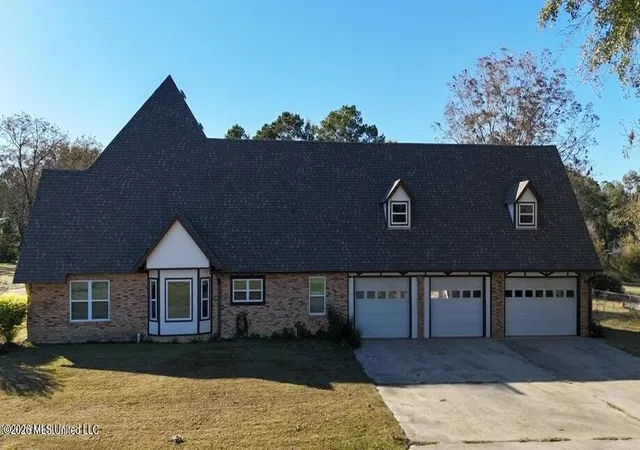 Photo 3 of Single family home for sale at 2655 S Highway 43, Picayune, MS 39466 | MLS# 4144405 | Listing updated on 2026-04-11