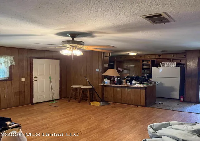 Photo 3 of Single family home for sale at 117 Delano Dr, Jackson, MS 39209 | MLS# 4144731 | Listing updated on 2026-07-27