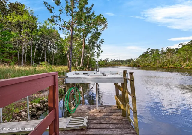 Homes for sale in Diamondhead, MS | 10418 Malahini Pl, Diamondhead, MS 39525 | MLS# 4144790