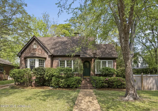Photo 1 of Sale Pending at 2010 Laurel St, Jackson, MS 39202 | MLS# 4144500 | Listing updated on 2026-09-04