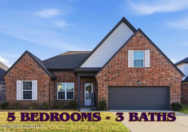 Photo 1 of Single family home for sale at 9115 S Lakeside Cir, Walls, MS 38680 | MLS# 4144562 | Listing updated on 2026-08-29