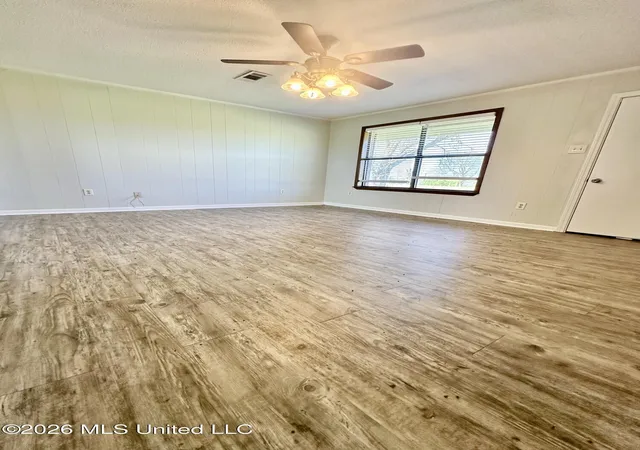 4th image of 4363 Eagle Lake Shore Rd, Vicksburg, MS 39183 | MLS# 4144530