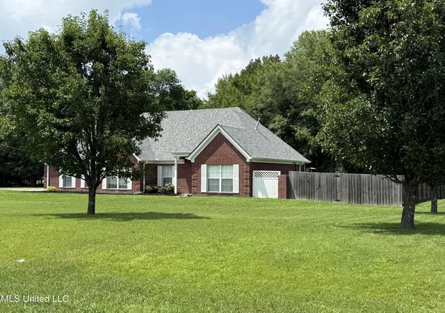 2nd image of 25 Dry Field Rd, Byhalia, MS 38611 | MLS# 4144538