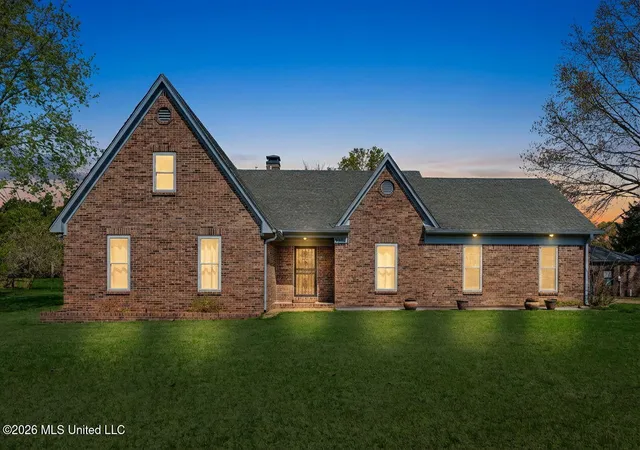 Photo 1 of Sale Pending at 5900 Paloma Dr, Olive Branch, MS 38654 | MLS# 4144612 | Listing updated on 2026-09-21