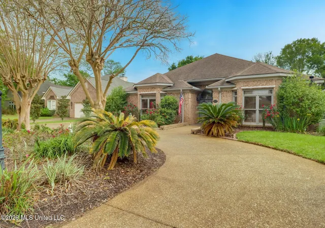 2nd image of 2575 Rue Palafox, Biloxi, MS 39531 | MLS# 4144799