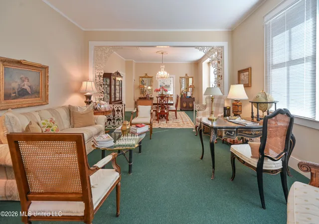 3rd image of 1112 Main St, Natchez, MS 39120 | MLS# 4144720