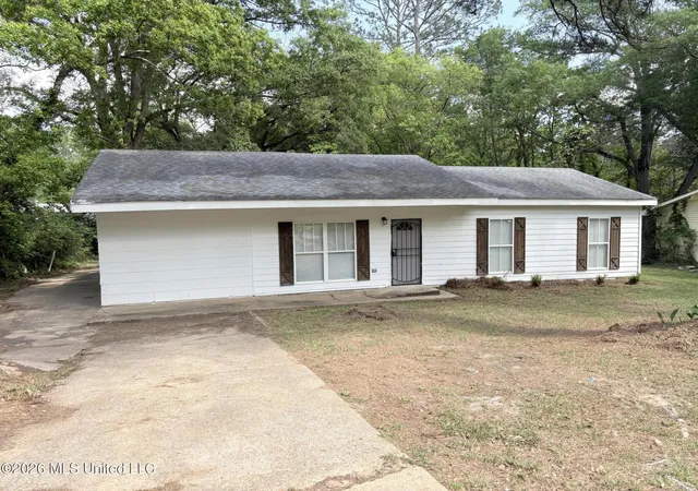 1st image of 2814 Charleston Dr, Jackson, MS 39212 | MLS# 4144891