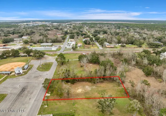 Homes for sale in Pass Christian, MS | 234 Fleitas Ave, Pass Christian, MS 39571 | MLS# 4144917