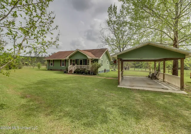 Homes for sale in Lumberton, MS | 395 Fairley Rd, Lumberton, MS 39455 | MLS# 4144947