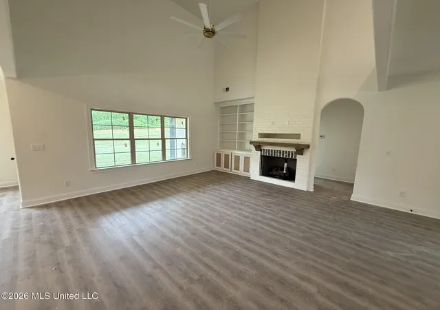 Homes for sale in Holly Springs, MS | 206 Poplar Ln, Holly Springs, MS 38635 | MLS# 4145066