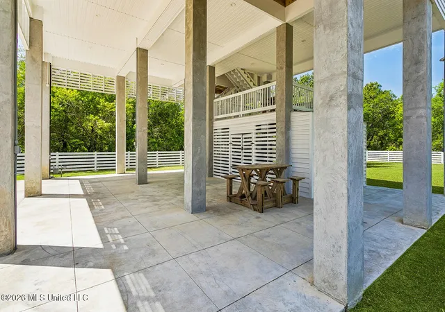 3rd image of 1526 Dunbar Ave, Bay Saint Louis, MS 39520 | MLS# 4145651