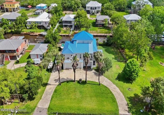 3rd image of 4020 Nineteenth St, Bay Saint Louis, MS 39520 | MLS# 4145258