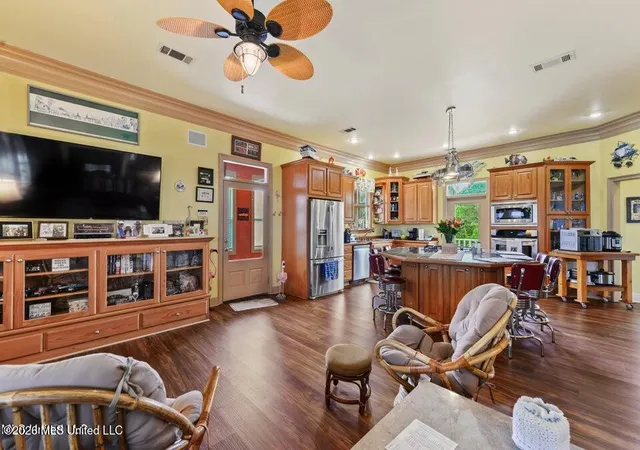 4th image of 4020 Nineteenth St, Bay Saint Louis, MS 39520 | MLS# 4145258