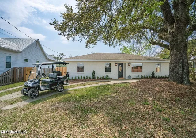 Homes for sale in Bay Saint Louis, MS | 126 Bookter St, Bay Saint Louis, MS 39520 | MLS# 4145443
