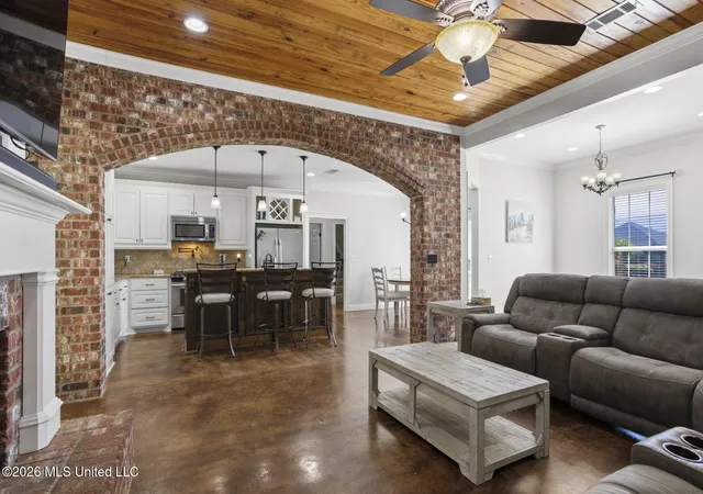 Photo 4 of Single family home for sale at 202 Belle Oak Dr, Brandon, MS 39042 | MLS# 4145455 | Listing updated on 2026-07-10