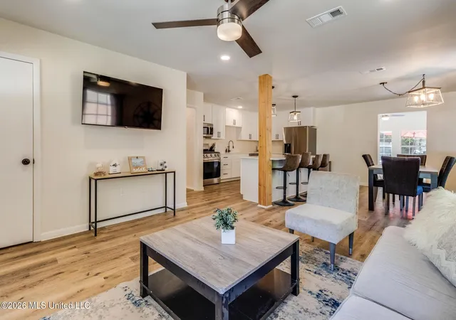 Photo 2 of Single family home for sale at 1004 Augustine Dr, Gulfport, MS 39507 | MLS# 4145294 | Listing updated on 2026-08-03