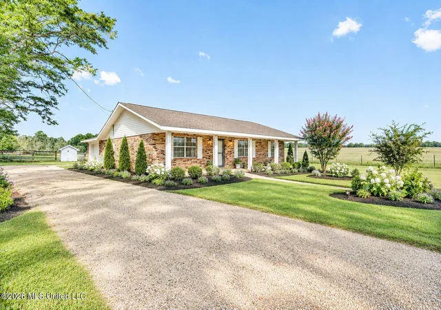Photo 3 of Single family home for sale at 371 Price Rd, Perkinston, MS 39573 | MLS# 4145264 | Listing updated on 2026-09-06