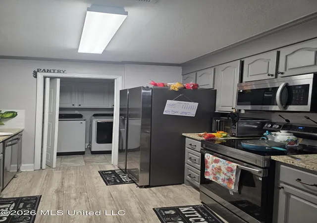 Photo 4 of Single family home for sale at 3614 Old Brandon Rd, Pearl, MS 39208 | MLS# 4145270 | Listing updated on 2026-04-11